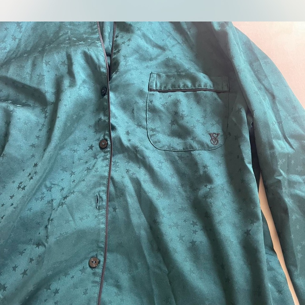 Teal Star Patterned Button-Up Shirt